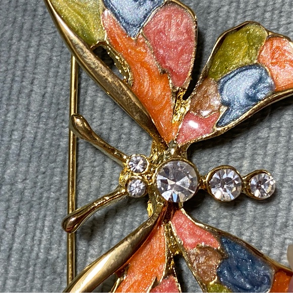Vintage cloisonne’ enameled wings butterfly golden broach, C clasp 2.5“ x 1.5“ - Picture 7 of 11